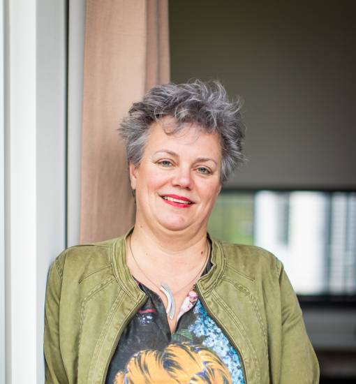 Angela Kolk